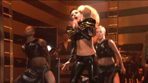 Lady Gaga GIF. Artiesten Lady gaga Monsters Gifs Mtv Artpop Gaga Kleine monsters Mtv news 