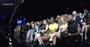 Lady Gaga GIF. Grappig Artiesten Lady gaga Madonna Gifs Snl Figting 