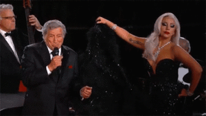 Lady Gaga GIF. Muziek Bioscoop Artiesten Drinken Lady gaga Mode Thee Roze Gifs Stijl Girly Beker Gaga Theetij 