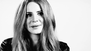 Lana Del Rey GIF. Artiesten De beste Gifs Lana del rey Verbazingwekkend Glimlach Perfect Mooi Verlegen Best wel 