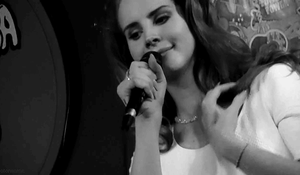 Lana Del Rey GIF. Artiesten Amerikaanse vlag Gifs Lana del rey Ride 