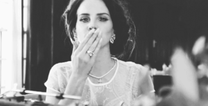 Lana Del Rey GIF. Meisje Muziek Artiesten Mode Kus Gifs Lana del rey Gelukkig De liefde 