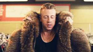 Macklemore GIF. Artiesten Tv Gifs Macklemore Thirft winkel 