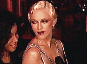 Madonna GIF. Artiesten Madonna Gifs Lachend Wie is dat meisje 