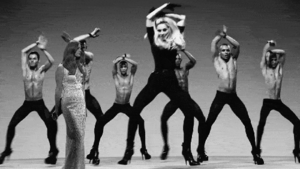 Madonna GIF. Artiesten Britney spears Justin timberlake Madonna Kus Gifs Mtv 
