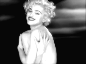 Madonna GIF. Artiesten Vogue Madonna Gifs Lachend Glimlachen Naakt Zwart en wit 