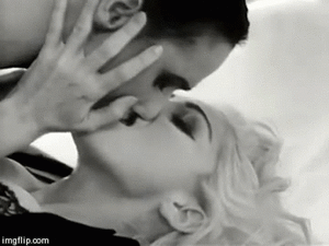 Madonna GIF. Artiesten Vogue Madonna Gifs Mdna 