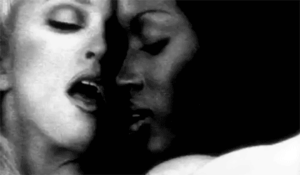 Madonna GIF. Bioscoop Artiesten Madonna Gifs Glimlachen Vallend Muziekvideo Like a prayer Vangen 