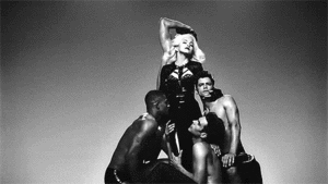 Madonna GIF. Artiesten Roken Madonna Gifs Glimlachen Brunette Sigaar Letterman 