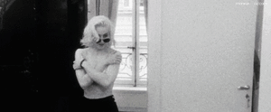 Madonna GIF. Artiesten Madonna Gifs 90s Truth or dare 1990 Blonde ambitie 