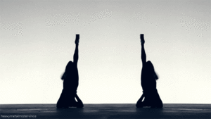 Madonna GIF. Artiesten Vogue Madonna Gifs Zwart en wit Muziekvideo Sla stellen 