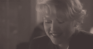 Madonna GIF. Artiesten Madonna Gifs De look Me against the music 