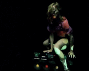 Madonna GIF. Artiesten Madonna Mia Gifs Nicki minaj Knal Music Geef me al uw woon 