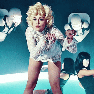 Madonna GIF. Artiesten Madonna Kus Gifs Knal 