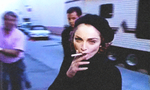 Madonna GIF. Artiesten Madonna Gifs Relaxed Zwart en wit Truth or dare 