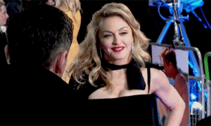 Madonna GIF. Artiesten Ringen Madonna Gifs Fist bump 
