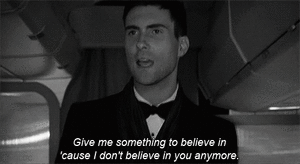 Maroon 5 GIF. Artiesten Gifs Adam levine Maroon 5 