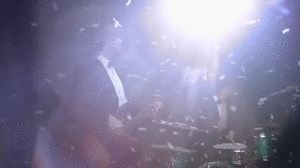 Maroon 5 GIF. Artiesten Jesse Gifs Adam levine Maroon 5 