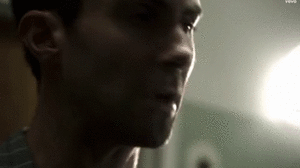 Maroon 5 GIF. Artiesten Gifs Maroon 5 Muziekvideo Maps 