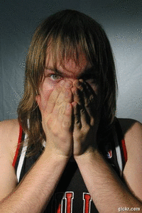Maroon 5 GIF. Artiesten Gifs Maroon 5 Mickey woedend 