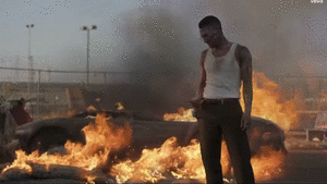 Maroon 5 GIF. Artiesten Gifs Adam levine Maroon 5 Love somebody 
