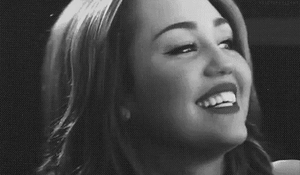 Miley Cyrus GIF. Artiesten Miley cyrus Gifs 2013 Snl 