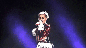 Miley Cyrus GIF. Artiesten Miley cyrus Wow Gifs Verwonderd Snik 