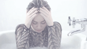 Miley Cyrus GIF. Artiesten Miley cyrus Gifs We cant stop 