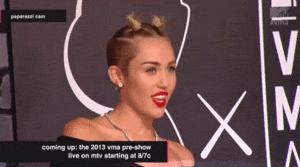 Miley Cyrus GIF. Artiesten Miley cyrus Gifs 2013 Snl 