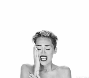 Britney Spears GIF. Muziek Beroemdheden Artiesten Britney spears Miley cyrus Gifs Miley Cyrus 
