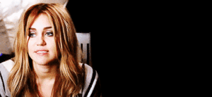 Miley Cyrus GIF. Liefde Artiesten Schattig Miley cyrus Gifs Wrecking ball 