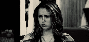 Miley Cyrus GIF. Artiesten Miley cyrus Roken Gifs Emas 2013 