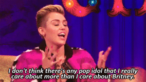 Miley Cyrus GIF. Muziek Beroemdheden Artiesten Britney spears Miley cyrus Gifs Miley Cyrus 