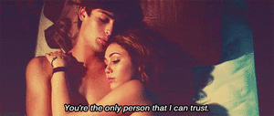 Miley Cyrus GIF. Artiesten Miley cyrus Gifs We cant stop Itsalexjr 