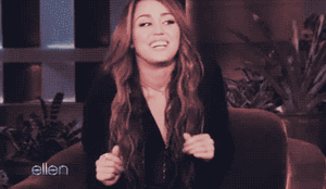 Miley Cyrus GIF. Artiesten Miley cyrus Gifs 2013 Ja Gelukkig Vieren Snl 