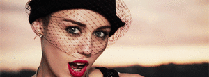 Miley Cyrus GIF. Artiesten Miley cyrus Gifs 2013 Mtv Vmas 