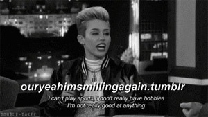 Miley Cyrus GIF. Artiesten Miley cyrus Gifs 2013 Ja Gelukkig Vieren Snl 