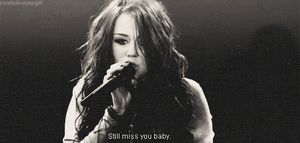 Miley Cyrus GIF. Muziek Artiesten Miley cyrus Tv Gifs Katje Ama American music awards Abc 