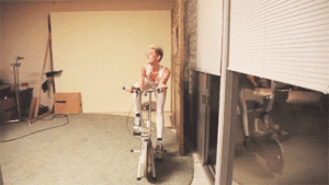 Miley Cyrus GIF. Artiesten Miley cyrus Gifs Wat Idgaf I dont care Idc Who cares 