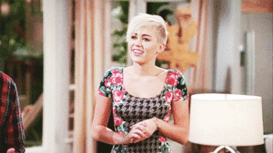 Hannah Montana GIF. Bedelen Artiesten Hannah montana Miley cyrus Gifs Glimlach Alsjeblieft Pleiten 