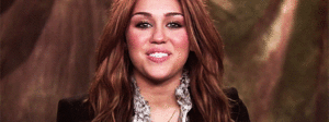 Miley Cyrus GIF. Artiesten Miley cyrus Gifs Opgewonden Gelukkig 