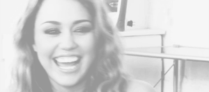 Miley Cyrus GIF. Artiesten Miley cyrus Gifs We cant stop 