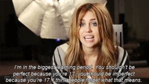 Miley Cyrus GIF. Artiesten Miley cyrus Snor Gifs 