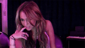 Miley Cyrus GIF. Artiesten Miley cyrus Gifs 2013 Miley 23 