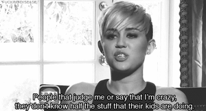 Miley Cyrus GIF. Artiesten Miley cyrus Gifs 2013 Snl 