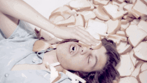 Miley Cyrus GIF. Artiesten Miley cyrus Gifs Lot Miley Cyrus Miley ray cyrus Destiny hope cyrus 