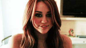 Miley Cyrus GIF. Artiesten Miley cyrus Gifs 2013 Parodie Snl Praat 