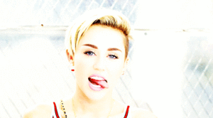 Miley Cyrus GIF. Artiesten Miley cyrus Gifs 2013 Miley 23 
