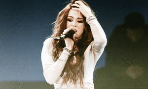Miley Cyrus GIF. Artiesten Miley cyrus Gifs 2013 Parodie Snl Praat 