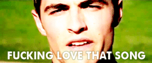 Miley Cyrus GIF. Artiesten Miley cyrus Gifs Wat Idgaf I dont care Idc Who cares 